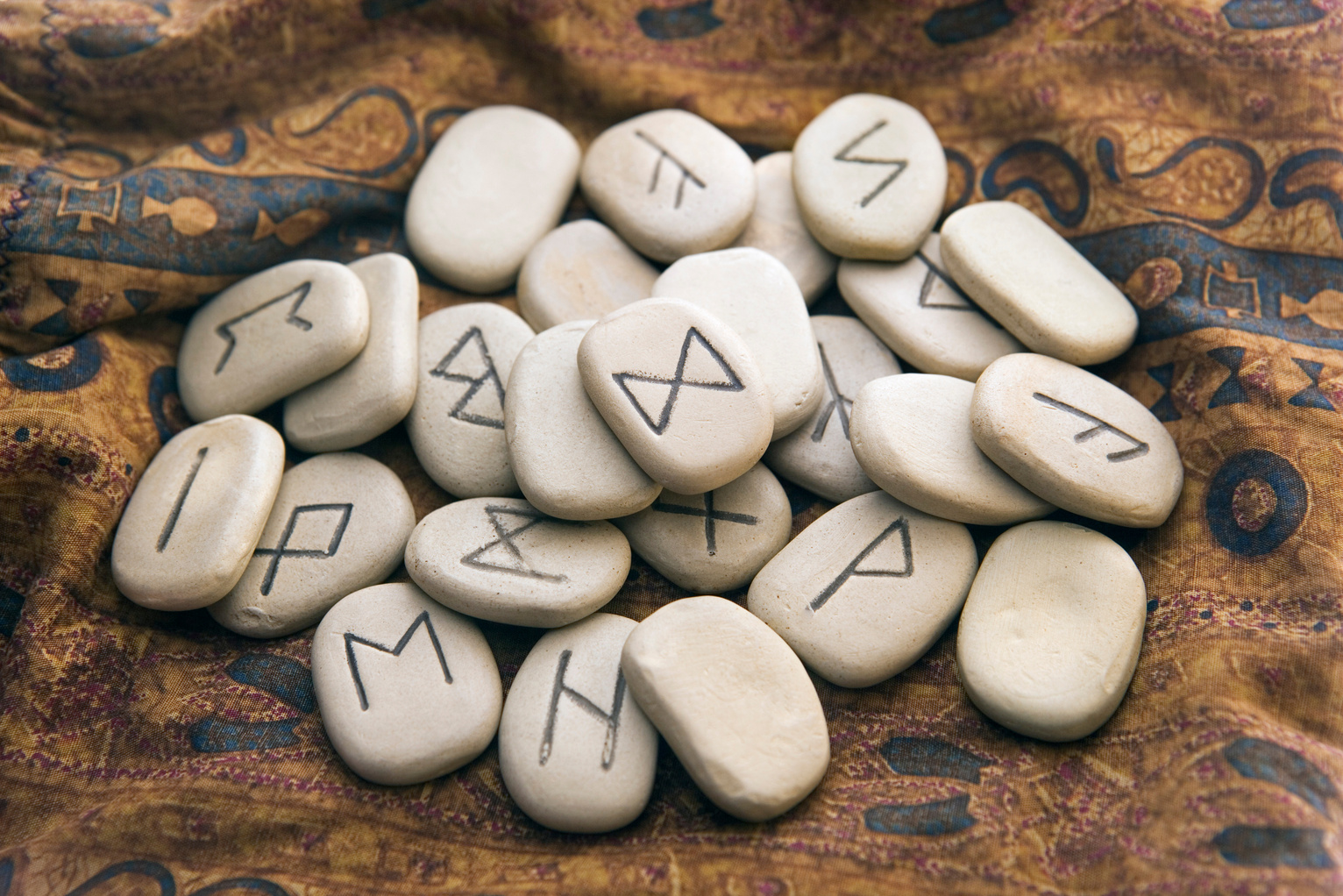 Rune stones