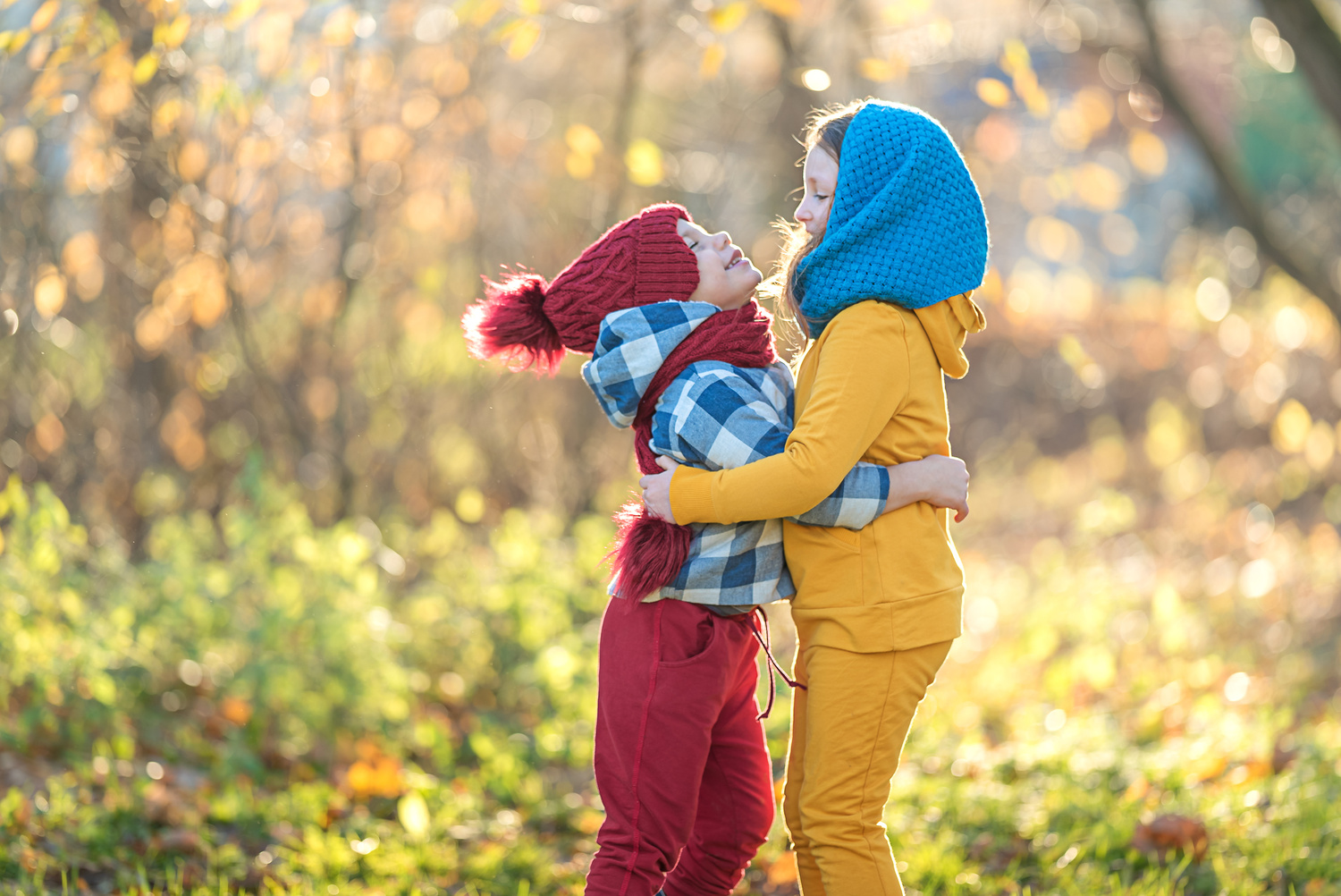 Children hugging